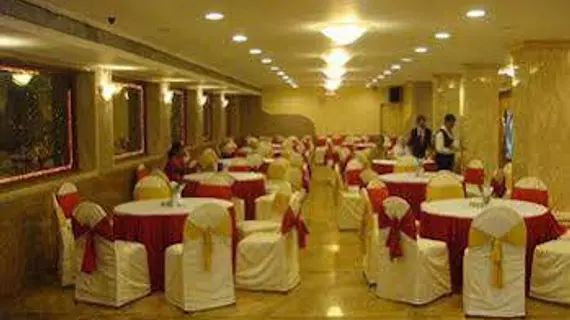 Hotel Highway Inn | Maharaştra - Raigad - Bombay (ve civarı) - Bombay - Malad - Batı Banliyöleri