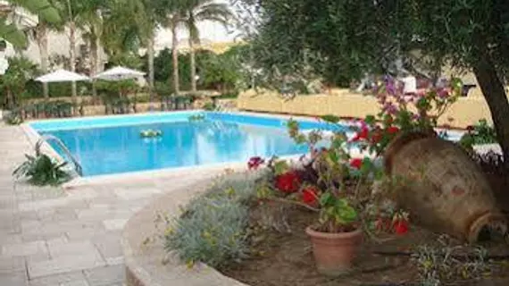 Hotel delle Palme | Sicilya - Messina (vilayet) - Falcone