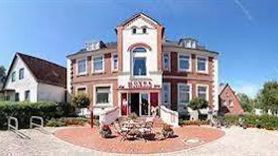 Hotel & Café Wallburg | Schleswig-Holstein - Fehmarn - Ostholstein