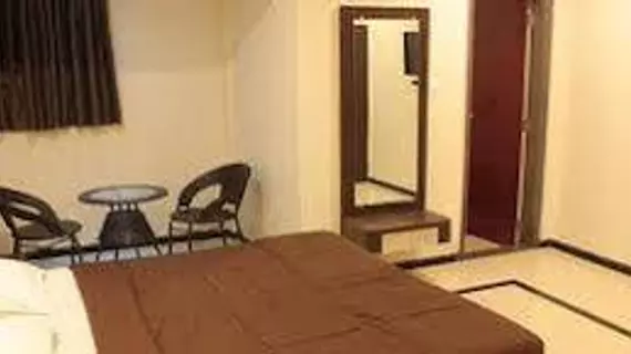 Hotel Aarya International | Maharaştra - Raigad - Bombay (ve civarı) - Bombay - Santacruz, Mumbai