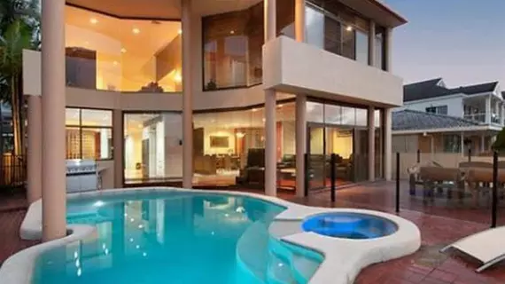 Chevron Oasis | Queensland - Gold Coast (Altın Sahil) - Surfers Paradise