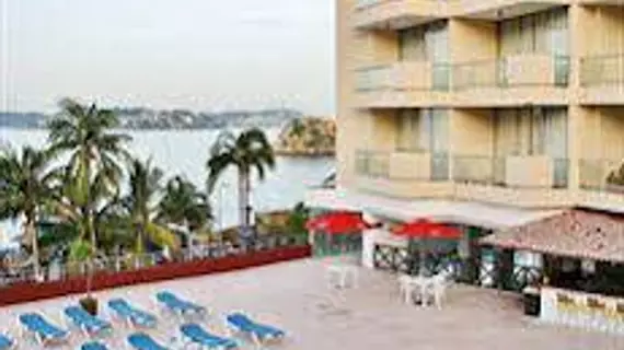 Romano Palace and Suites | Guerrero - Akapulko (ve civarı) - Akapulko - Acapulco Tradicional - Costera Acapulco