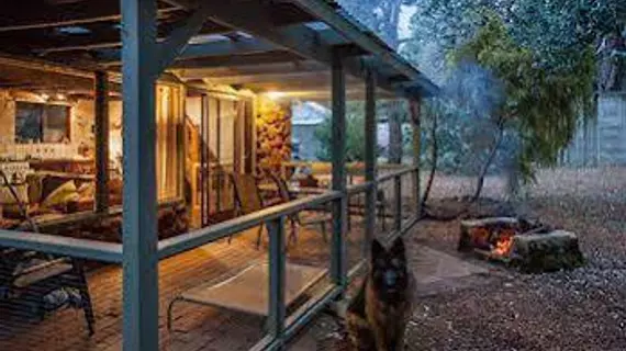 Margaret River Stone Cottages | Batı Avustralya - Forest Grove