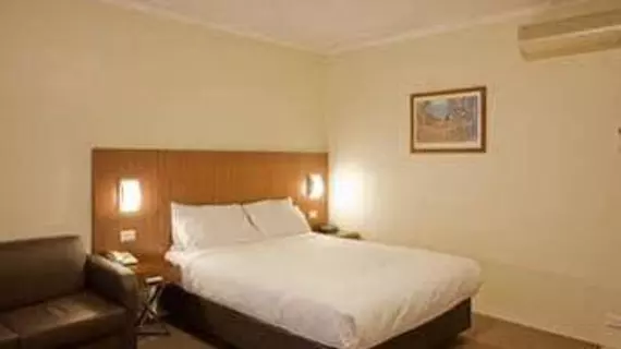 Crest Motor Inn | Avustralya Başkent Bölgesi - Tuggeranong - Kanberra (ve civarı) - Queanbeyan