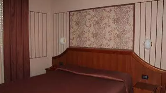 Hotel La Pace | Piedmont - Turin (ve civarı) - San Mauro Torinese