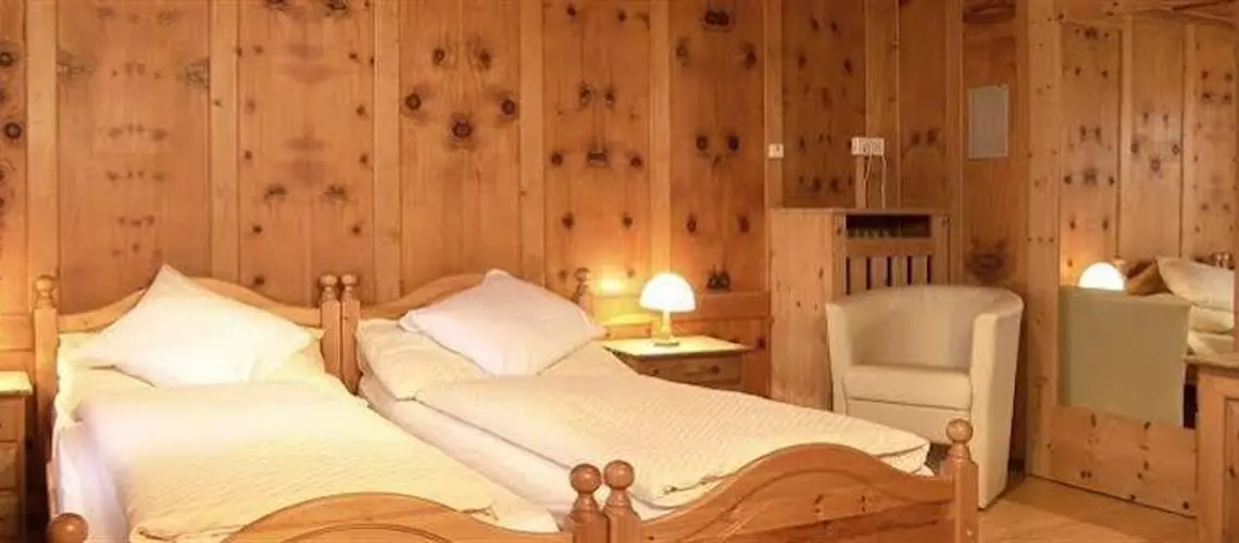 Hotel Silvapina | Maloja District - Graubuenden - Klosters-Serneus