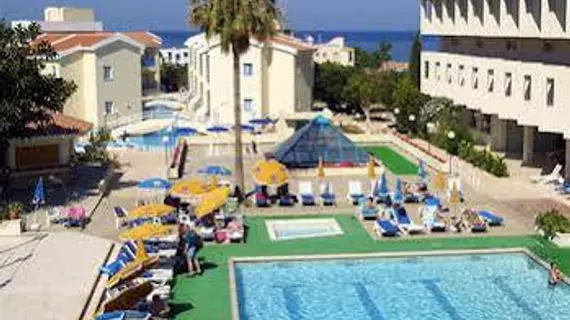 Kissos Hotel | Baf (ve civarı) - Baf