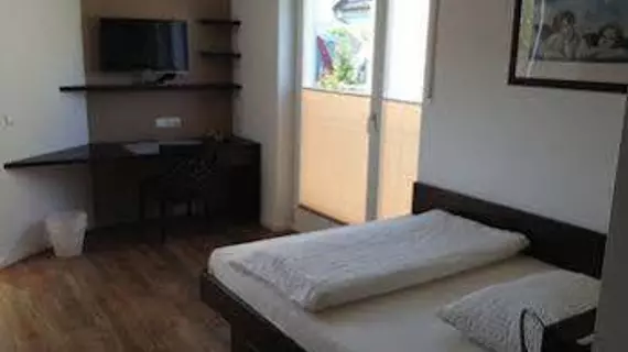 Hotel Zur Post | Kuzey Ren-Westfalia - Bonn (ve civarı) - Bonn - Kuedinghoven