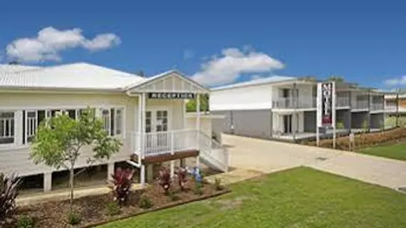 Cooroy Luxury Motel Apartments Noosa | Queensland - Noosa - Cooroy