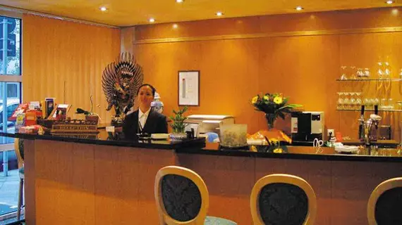 Hotel Batavia | Kuzey Ren-Westfalia - Düsseldorf (ve civarı) - Düsseldorf - Stadtmitte