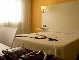 Hostal Las Gaviotas | Andalucia - Almeria İli - Nijar - San Jose