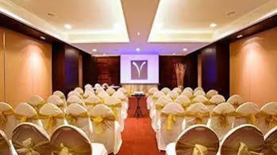 Yogi Executive Hotel | Maharaştra - Raigad - Bombay (ve civarı) - Navi Bombay