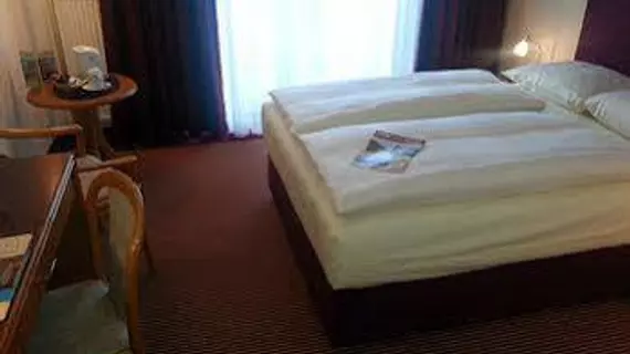 HK - Hotel Düsseldorf City | Kuzey Ren-Westfalia - Düsseldorf (ve civarı) - Düsseldorf