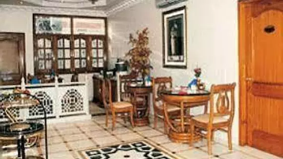 Bajaj Indian Home Stay | Batı Delhi - Ulusal Eyalet Başkenti Delhi - Delhi (ve civarı) - Yeni Delhi - Karol Bagh