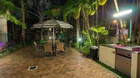 Tropic Towers Apartments | Queensland - Cairns - Cairns (ve civarı) - Cairns North