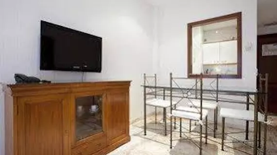 Apartamentos Bib Rambla | Andalucia - Seville İli - Sevilla - Parque Alcosa