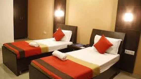 OYO Rooms Hero Honda Chowk | Haryana - Gurugram (ve civarı) - Gurugram