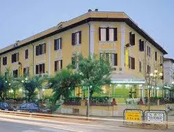 Hotel Des Bains | Marche - Pesaro and Urbino (vilayet) - Pesaro