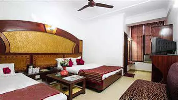 Hotel Pallvi palace | Batı Delhi - Ulusal Eyalet Başkenti Delhi - Delhi (ve civarı) - Yeni Delhi - Paharganj