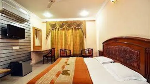 Hotel Park Plaza | Pencap - Chandigarh (ve civarı) - Chandigarh