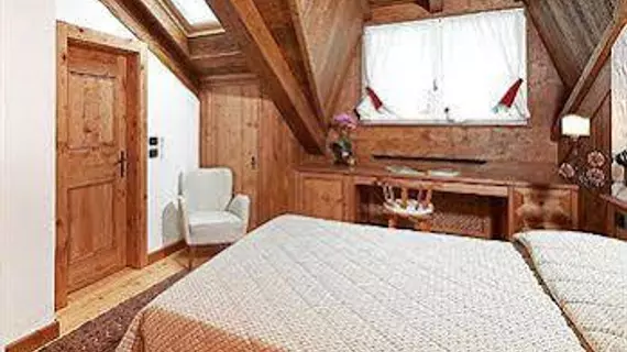 Hotel Cortina | Veneto - Belluno (vilayet) - Cortina d'Ampezzo - Cortina d'Ampezzo Tarihi Merkezi