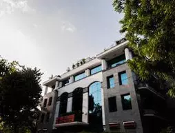 Hotel Africa Avenue | Batı Delhi - Ulusal Eyalet Başkenti Delhi - Delhi (ve civarı) - Yeni Delhi - Safdarjung Enclave