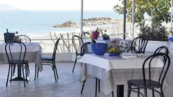 Hotel Ristorante La Scogliera | Sicilya - Messina (vilayet) - Piraino