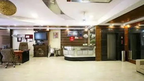 Raunak International Hotel | Batı Delhi - Ulusal Eyalet Başkenti Delhi - Delhi (ve civarı) - Yeni Delhi - Karol Bagh