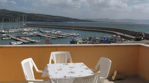 Lungomare | Sardinya - Sassari - Trinita d'Agultu e Vignola - Isola Rossa