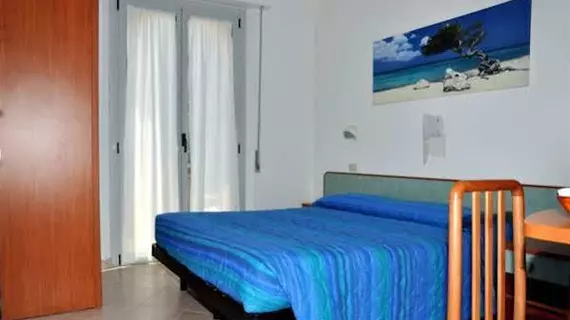 Hotel Holiday Beach | Emilia-Romagna - Rimini - Torre Pedrera