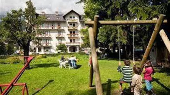 Franceschi Park Hotel | Veneto - Belluno (vilayet) - Cortina d'Ampezzo - Cortina d'Ampezzo Tarihi Merkezi