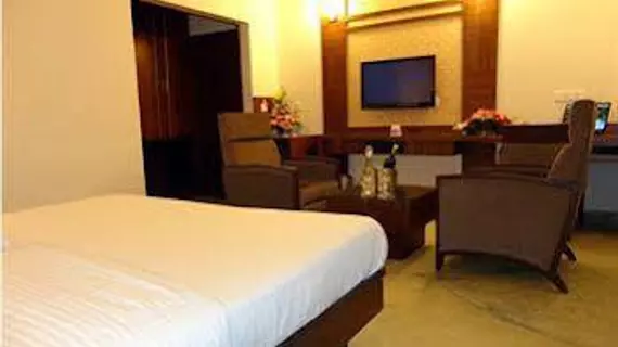 Mint Hotel | Pencap - Chandigarh (ve civarı) - Chandigarh