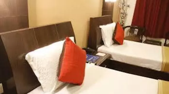 OYO Rooms Hero Honda Chowk | Haryana - Gurugram (ve civarı) - Gurugram