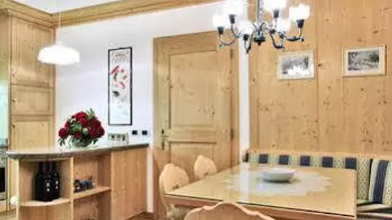 Chalet Alt - BelaVal Apartments | Trentino-Alto Adige - Güney Tirol (il) - Corvara in Badia