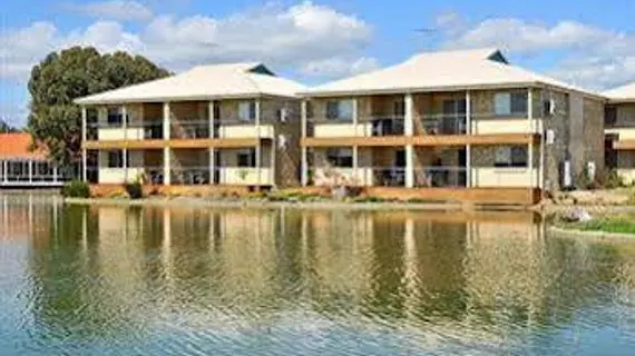 Lakeside Holiday Apartments | Batı Avustralya - Mandurah (ve civarı) - South Yunderup