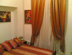 B&B Tropical | Lazio - Roma (ve civarı) - Roma Kent Merkezi - Rione XVIII Castro Pretorio