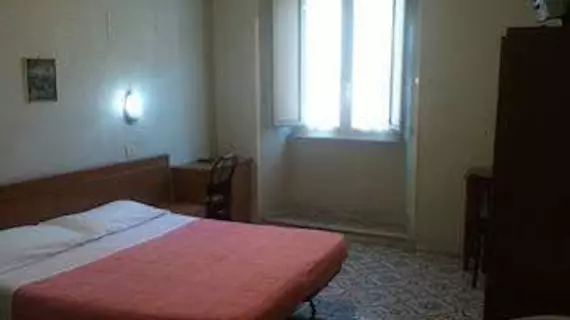 Hotel Cathrine | Lazio - Roma (ve civarı) - Roma Kent Merkezi - Rione XVIII Castro Pretorio