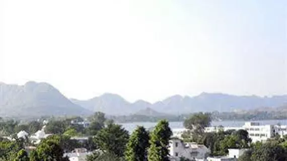 Hotel Mahima Palace | Racastan - Udaipur Bölgesi - Udaipur