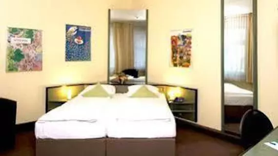 Hotel Monopol | Kuzey Ren-Westfalia - Düsseldorf (ve civarı) - Düsseldorf - Stadtmitte