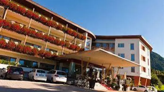 Hotel Petrus | Trentino-Alto Adige - Güney Tirol (il) - Brunico