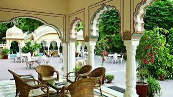 Alsisar Haveli - Heritage Hotel | Racastan - Jaipur Bölgesi - Jaipur - Sansar Chandra Yolu