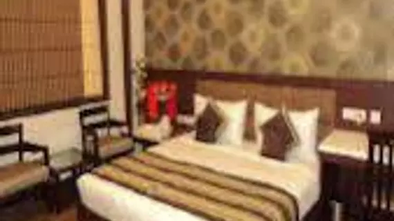 Hotel AT Residency | Batı Delhi - Ulusal Eyalet Başkenti Delhi - Delhi (ve civarı) - Noida