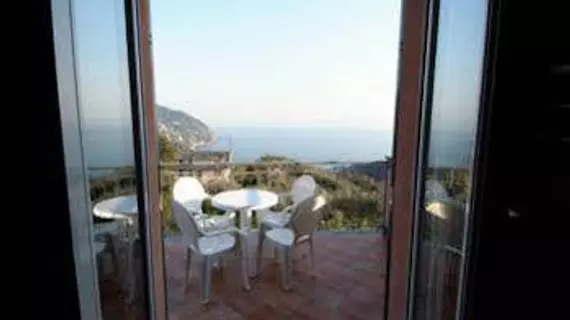 Agriturismo L'Ulivo E Il Mare | Liguria - Cenova (il) - Moneglia