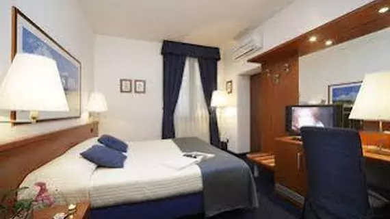 Hotel Roberta | Venedik (ve civarı) - Mestre