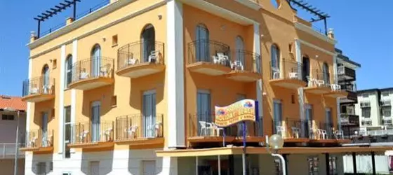 Hotel Holiday Beach | Emilia-Romagna - Rimini - Torre Pedrera