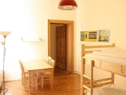 Alcatraz Backpacker Hostel | Berlin (ve civarı) - Pankow - Prenzlauer Berg