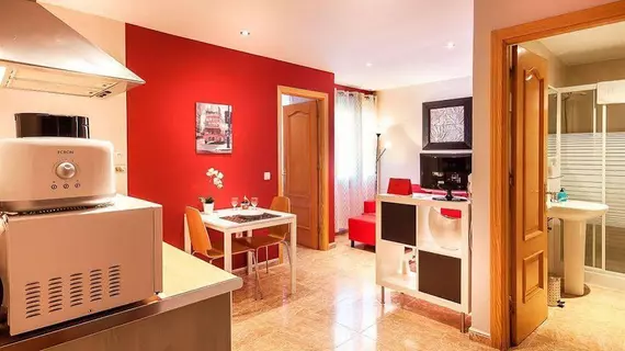 Apartamentos El Cenachero | Andalucia - Malaga İli - Malaga - Malaga-Este