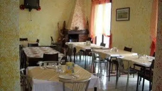 Hotel Food & Drink | Calabria - Cosenza (vilayet) - Altomonte