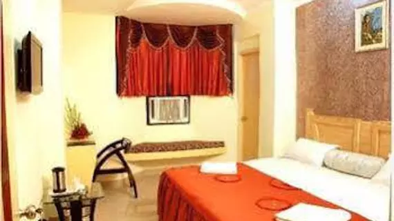 Hotel Abhay Palace | Batı Delhi - Ulusal Eyalet Başkenti Delhi - Delhi (ve civarı) - Noida