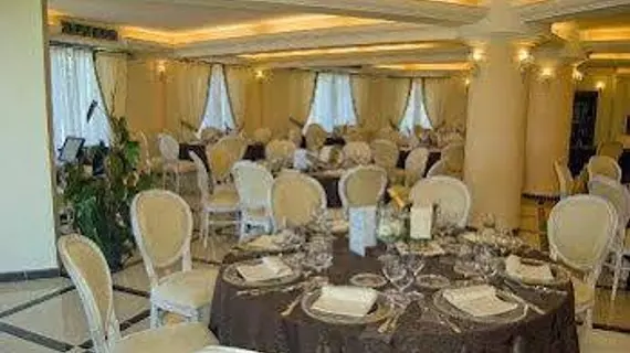 Bouganville Palace Hotel | Calabria - Cosenza (vilayet) - Belvedere Marittimo